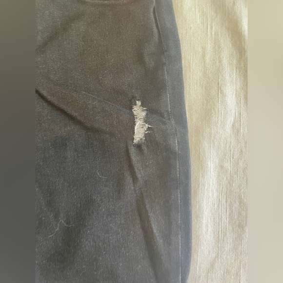 NWT! Spanx Sm ‘Distressed Denim Legging / Jeans’ vintage black 20213R $128 - Picture 9 of 14